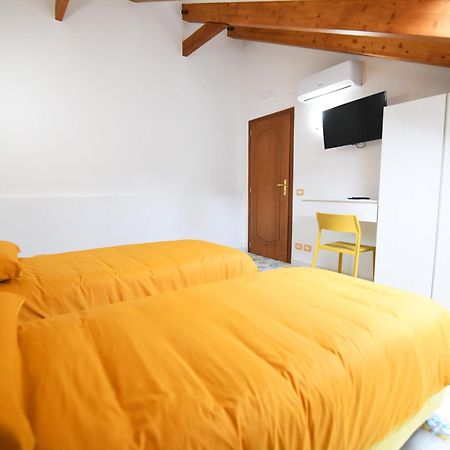 B&B Il Bivio Sui Sentieri Pianillo Esterno foto